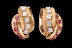 VAN CLEEF & ARPELS - PAIRE DE CLIPS D'OREILLES en...