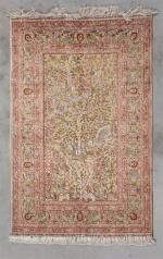 TAPIS chinois (copie Hereke), chaîne en velours de soie en...