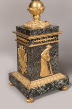 THOMIRE, CANOVA et FILON : garniture de cheminée, en bronze...