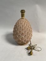 PIED de lampe "Ananas" en terre cuite. H: 45 cm.