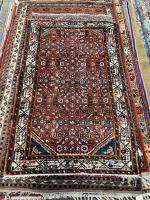 Perse, Malayer. TAPIS, chaîne et trame coton, velours laine. 153...