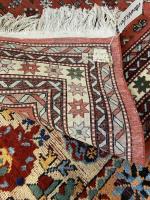 Chirvan, Azerbaidjian. TAPIS, chaîne et trame coton, velours laine. Epoque...