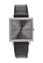 PIAGET - MONTRE de dame en or blanc 750/°° -...