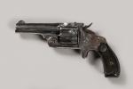 USA
Revolver Smith & Wesson Baby Russian calibre 38
Crosse avec plaquettes...