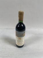 1B Rouge Bordeaux Pauillac Château Mouton Rothschild 1981. Niveau bas...