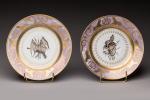 DAGOTY, Paris. Deux assiettes en porcelaine à décor sur le...