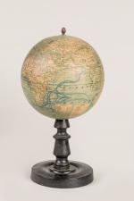 GLOBE terrestre dressé par J. Forrest, 17-19 Rue de Buci...