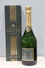 1 BOUTEILLE de CHAMPAGNE DEUTZ. Boite.