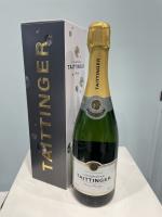 1 BOUTEILLE de CHAMPAGNE TAITTINGER BRUT cuvée prestige. Boite.