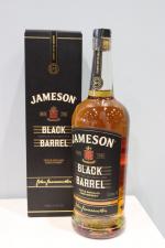 1 BOUTEILLE de WHISKEY JAMESON BLACK BARREL. Boite.