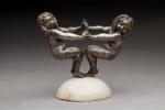 Charlotte Monginot (1872- ?)
« Deux putto dansant »
Groupe en bronze...