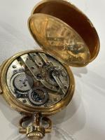 MONTRE de GOUSSET en or jaune 750/°° chronomètre, échappement à...