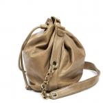 CHANEL - SAC sceau modèle "Drawstring" en cuir d'agneau de...