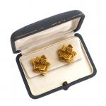 Paire de CLIPS d'oreilles "Touffes" en or jaune 750/°° amati...