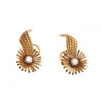 CARTIER Paris - Paire de CLIPS d'oreilles en or jaune...