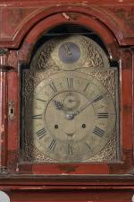 HORLOGE de parquet en bois laqué à décor orientaliste or...