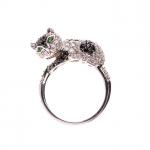 BAGUE "Chat" en or gris 750/°° serti de diamants et...