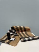 BURBERRY - Petite ECHARPE en cachemire motif camel check. 97...