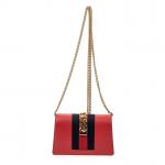 GUCCI - SAC modèle "Sylvie" Mini en cuir lisse rouge,...