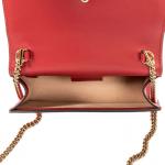 GUCCI - SAC modèle "Sylvie" Mini en cuir lisse rouge,...