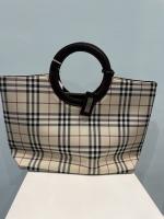 BURBERRY - SAC à main en toile tartan et cuir...