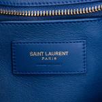 YVES SAINT LAURENT - SAC en cuir lisse royal blue...