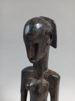 MALI, Statuette de divinité en bois exotique, BAMBARA (?) ....