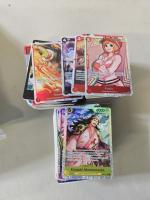 ONE PIECE TCG, Bandai Namco. Important lot d'environ 500 cartes...