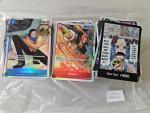 ONE PIECE TCG, Bandai Namco. Important lot d'environ 500 cartes...