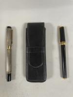 WATERMAN. PARURE comprenant un stylo plume bagué argent et un...