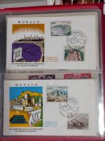 Lot comprenant, 3 ALBUMS D' ENVELOPPES 1er JOUR FRANCE, MONACO,...