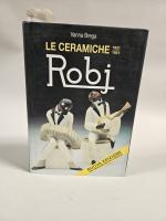 Robj par V. Brega, Éd. Periodici 1995.
TR