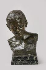 Jean-Antoine Injalbert (1845-1933)
« Buste de jeune garçon »
Sujet en bronze...