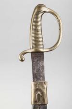 Sabre d'infanterie dit « briquet », fourreau cuir.