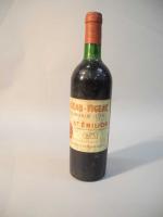 Château Figeac, Premier grand cru classé Saint-Emilion, une bouteille, 1975,...