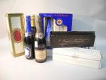 Sept bouteilles champagne: H. Germain 1789-1989. Charlemagne 2000. Champagne France...