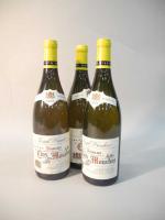 Trois bouteilles Clos des Mouches (blanc), Beaune Joseph Drouhin, 1999.