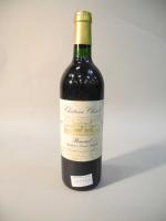 Une bouteille Château Clinet, Pomerol, 1993.