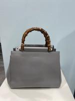 GUCCI - SAC à main modèle "Nymphaea Bamboo Top Handle...