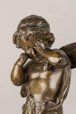 HUZEL (XIXème-XXème siècle). Putti. Sujet en bronze à patine brune...