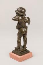 HUZEL (XIXème-XXème siècle). Putti. Sujet en bronze à patine brune...