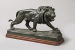 Paul Thomas (1859-1910) 
« Lion marchant »
Sujet en bronze à...