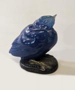 Amalric Walter (1870-1959)
« Moineau »
Sujet en pâte de verre bleue...