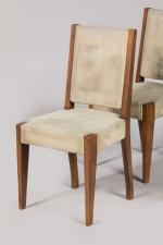 André Sornay (1902-2000)
Série de quatre chaises en bois teinté palissandre...