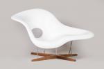 Ray (1907-1958) et Charles (1912-1988) Eames
« La chaise »
Fauteuil de...