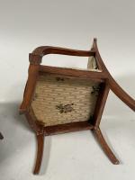 MEUBLE de MAITRISE  FAUTEUIL  en bois sculpté à...