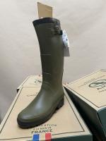 AIGLE. Ensemble de 37 paires de BOTTES, Benyl M et...