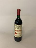 Une BOUTEILLE de PETRUS pomerol 1986.