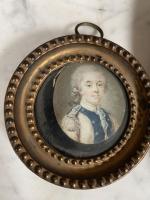 Une petite MINIATURE représentant un portrait de militaire autrichien (?),...