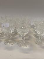 SAINT LOUIS FRANCE, modèle TRIANON, ensemble de verres en cristal...